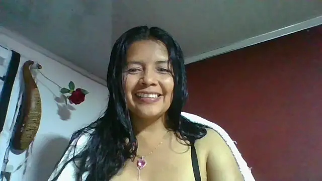 DianaOchoa  online show from May 8, 3:34 am