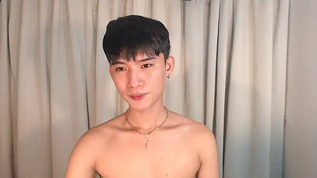 Snapshot of asian_dai chatting on September 21, 3:19 am asian dai online show from September 21, 3:19 am