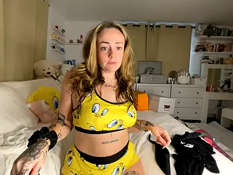 Snapshot of SofiaaBlackk chatting on October 19, 2:50 pm SofiaaBlackk online show from October 19, 2:50 pm