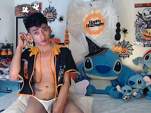 good boy in bed online show from November 4, 9:58 pm