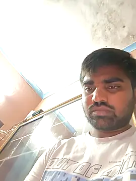 Snapshot of Harsha_Happy chatting on October 20, 12:27 pm Harsha Happy online show from October 20, 12:27 pm