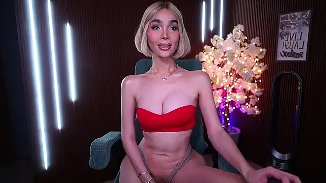 Snapshot of xxforyoureyesonlyxx chatting on February 25, 5:06 am xxforyoureyesonlyxx online show from February 25, 5:06 am