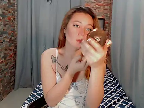 cutemac69 online show from September 30, 9:31 pm