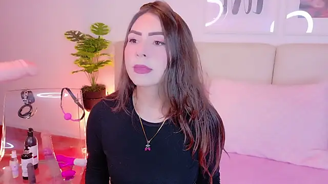 Heraa Piett online show from September 21, 11:56 am