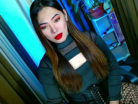 bigfattycocksonya27 online show from October 30, 3:35 pm