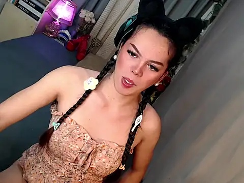 Snapshot of Xbellatrix24 chatting on November 13, 5:23 pm Xbellatrix24 online show from November 13, 5:23 pm