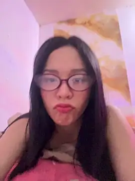 fuckingtwerk69 online show from November 18, 9:14 am