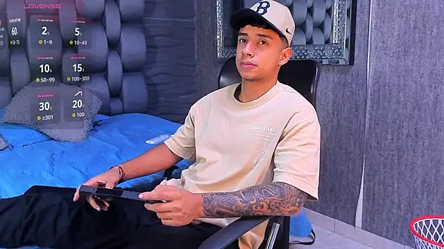 jaze bradley online show from October 1, 11:38 am