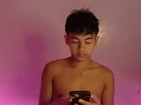 jaybot jayxx online show from April 28, 12:20 am