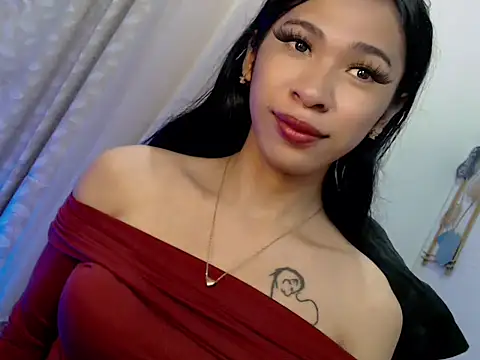 Snapshot of Annaloula chatting on March 23, 7:29 pm Annaloula online show from March 23, 7:29 pm