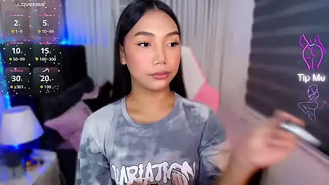 Snapshot of naughtyjayde chatting on April 21, 9:06 pm naughtyjayde online show from April 21, 9:06 pm