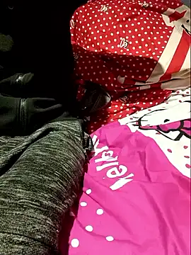 Snapshot of DavidForLife8 chatting on November 7, 12:32 am DavidForLife8 online show from November 7, 12:32 am