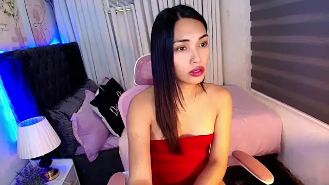 Snapshot of asian_lucii chatting on September 25, 11:58 am asian lucii online show from September 25, 11:58 am