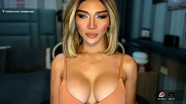 Huntress xxx online show from February 4, 2:17 am