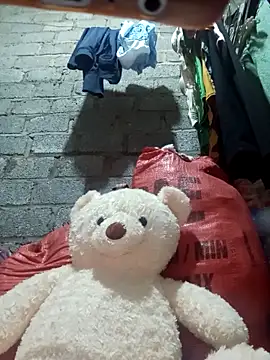 Snapshot of jienrrr chatting on October 3, 12:40 am jienrrr online show from October 3, 12:40 am