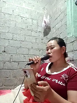 Snapshot of jienrrr chatting on October 11, 1:31 pm jienrrr online show from October 11, 1:31 pm