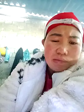 Snapshot of jienrrr chatting on February 10, 2:59 am jienrrr online show from February 10, 2:59 am