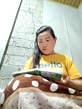 Snapshot of jienrrr chatting on March 6, 1:13 am jienrrr online show from March 6, 1:13 am