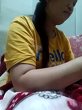 Snapshot of jienrrr chatting on April 21, 10:34 pm jienrrr online show from April 21, 10:34 pm