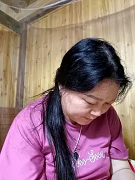 yoowwmr online show from November 2, 3:14 pm