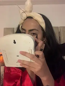 CamiJone online show from March 23, 11:20 pm