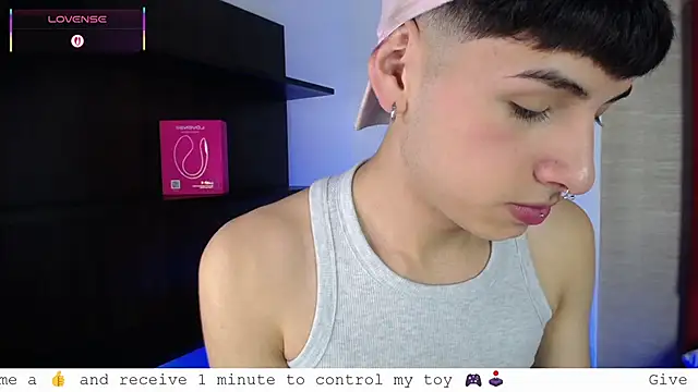 Ezra Storm online show from October 5, 5:06 am