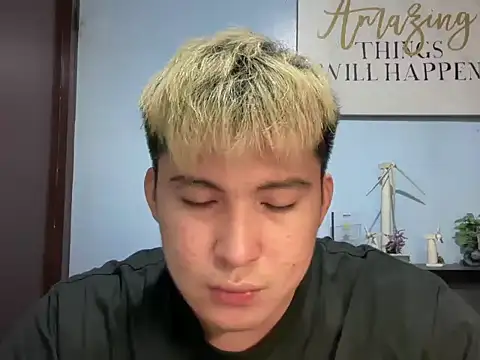 lovely jay online show from May 13, 3:42 pm