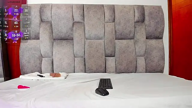 Snapshot of Nicky_six333 chatting on September 27, 4:23 pm Nicky six333 online show from September 27, 4:23 pm