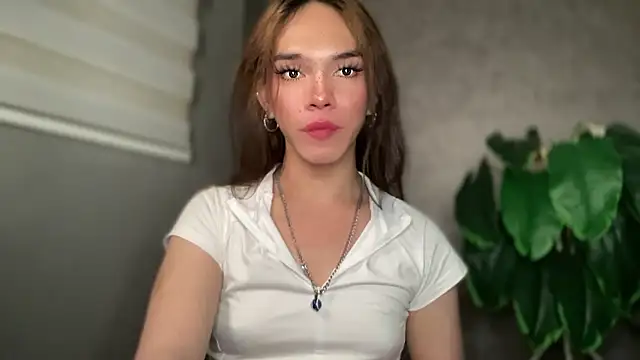 Misselliefayexxx online show from January 12, 1:00 am