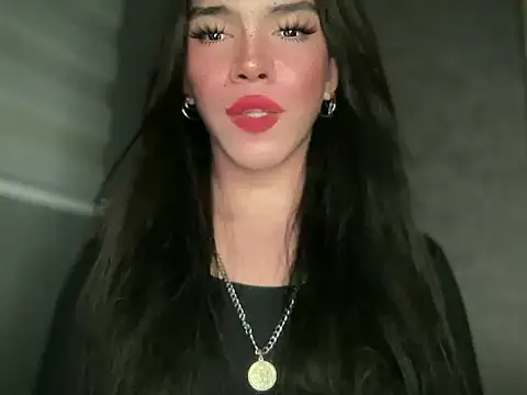 Snapshot of Misselliefayexxx chatting on March 28, 7:46 pm Misselliefayexxx online show from March 28, 7:46 pm