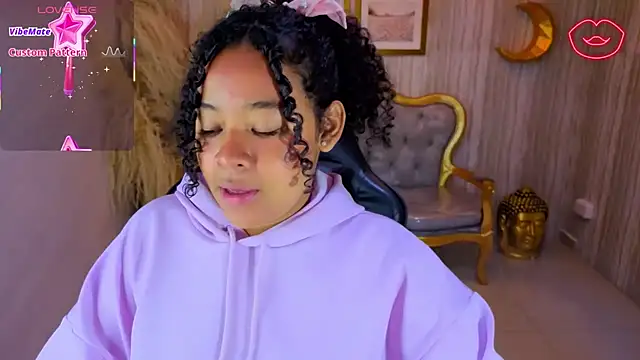 risada temptation s online show from September 11, 3:17 am