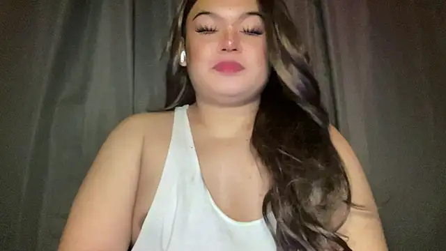 RedHead Thalia online show from February 28, 11:06 pm