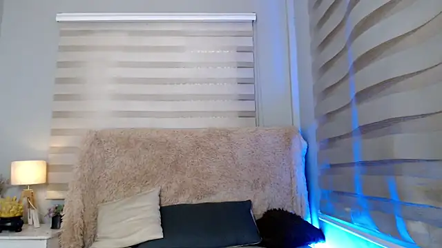 lovelychanel69xx online show from October 10, 11:04 pm