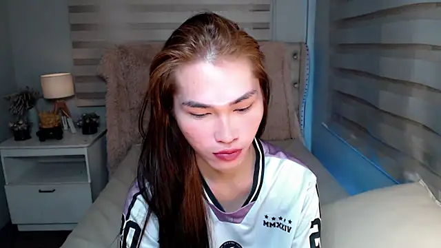 lovelychanel69xx online show from October 17, 10:56 pm