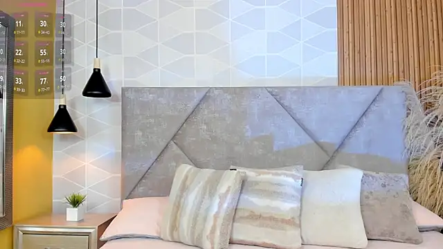 Jade Whisper online show from February 12, 1:33 am