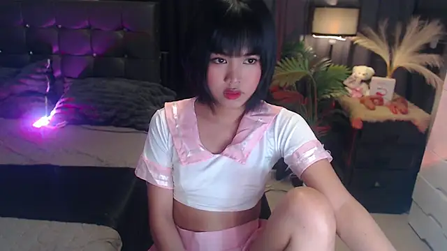 Snapshot of asian_babhiegirl chatting on February 19, 5:25 am asian babhiegirl online show from February 19, 5:25 am