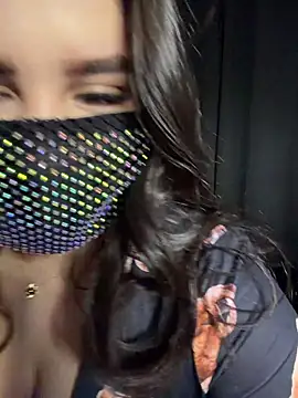 Snapshot of kamy55 chatting on April 1, 11:24 pm kamy55 online show from April 1, 11:24 pm