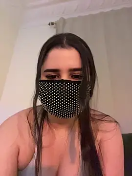 Snapshot of kamy55 chatting on April 25, 1:41 am kamy55 online show from April 25, 1:41 am
