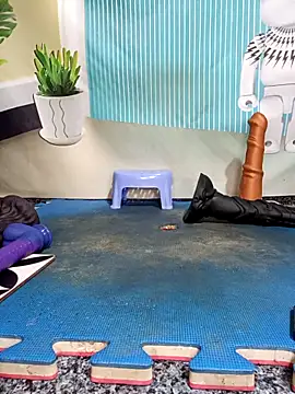 Tyno o online show from November 3, 11:48 pm