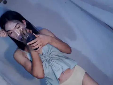 xyourdreamtrans online show from December 22, 2:52 am