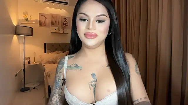 unbotheredPrincess online show from May 24, 8:58 pm