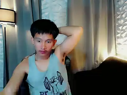 Snapshot of prince_elaijah chatting on March 2, 11:50 am prince elaijah online show from March 2, 11:50 am