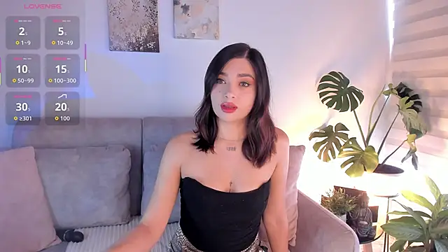 Estrer collins online show from March 11, 8:37 pm