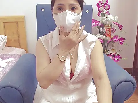 Snapshot of ruby_8x chatting on September 20, 11:33 am ruby 8x online show from September 20, 11:33 am