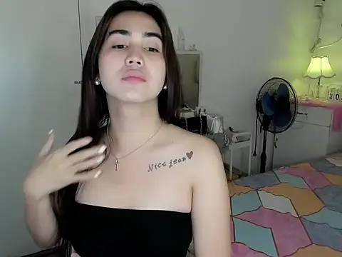 Alovelydoll nica online show from May 3, 1:11 am