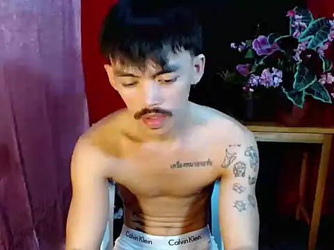 urhunky boy online show from July 25, 10:35 am