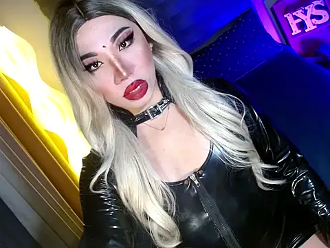 Snapshot of yan2xcumsalotxx chatting on February 20, 9:00 am yan2xcumsalotxx online show from February 20, 9:00 am