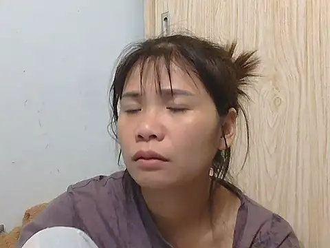 Ori299 online show from December 20, 1:18 pm