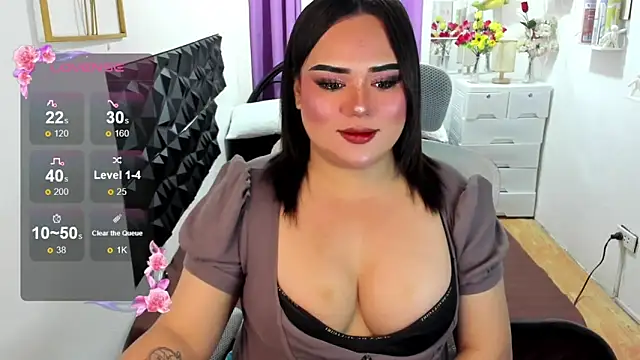 Snapshot of Tsclaryfray chatting on October 30, 1:07 am Tsclaryfray online show from October 30, 1:07 am