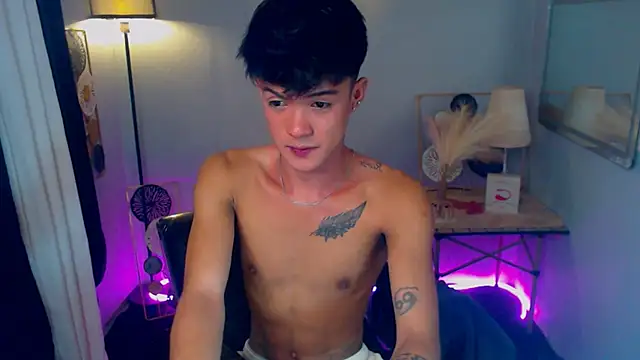 robinmartinxx online show from September 19, 10:27 am